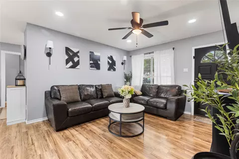 417 Birchwood Cir, Mesquite, TX 75149