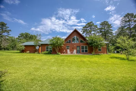 2219 Acr 1217, Grapeland, TX 75844