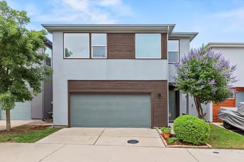 1025 Gallivant Ln, Dallas, TX 75218