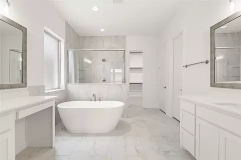 Bath - 1724 Ruby Way, Rockwall, TX 75087 photo 1 of 4