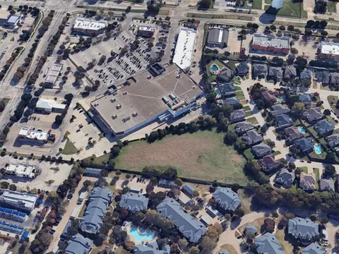 1225 E Debbie Ln, Mansfield, TX 76063