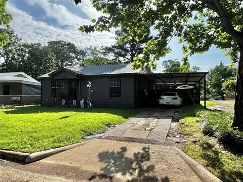 350 29th St NE, Paris, TX 75460