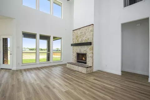 Living - 6037 Mango, Sanger, TX 76266 photo 1 of 2