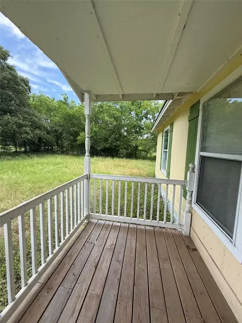 1075 Northshore Rd, Quinlan, TX 75474