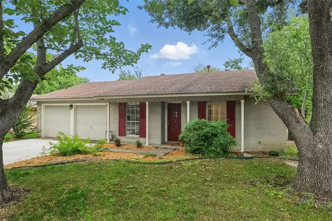 2024 Bowling Green St, Denton, TX 76201