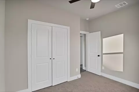 Bedroom - 205 E South St, Itasca, TX 76055 photo 4 of 6
