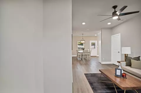 Entry Way - 205 E South St, Itasca, TX 76055 photo 1 of 1