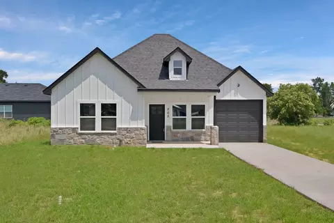 205 E South St, Itasca, TX 76055