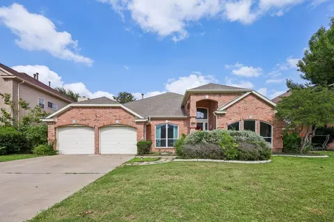 4616 Heatherbrook Ln, Grand Prairie, TX 75052