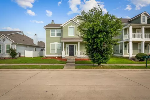 920 Fox Grove Ln, Providence Village, TX 76227