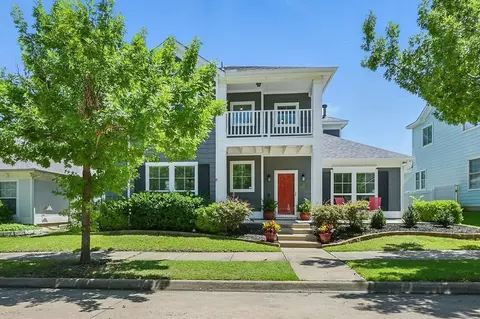 1520 Carriage Ln, Savannah, TX 76227