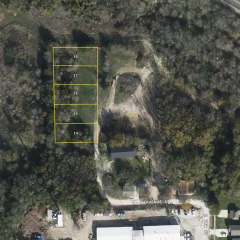 000 N 6th St, Midlothian, TX 76065