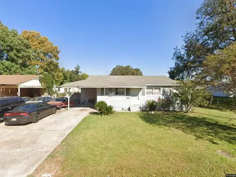 2321 Julia St, Bossier City, LA 71112