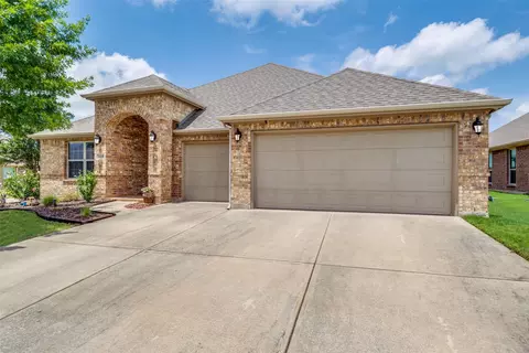 3118 Oak Crest Dr, Royse City, TX 75189