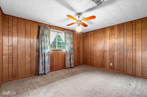 Bedroom - 9347 Highway 3, Plain Dealing, LA 71064 photo 2 of 4