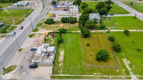 2917 Holmes St, Dallas, TX 75215