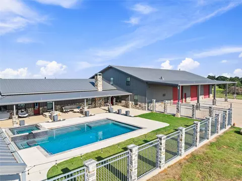 1249 County Road 4680, Boyd, TX 76023