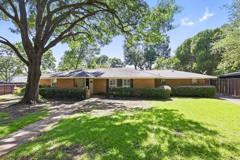 10939 Cinderella Ln, Dallas, TX 75229