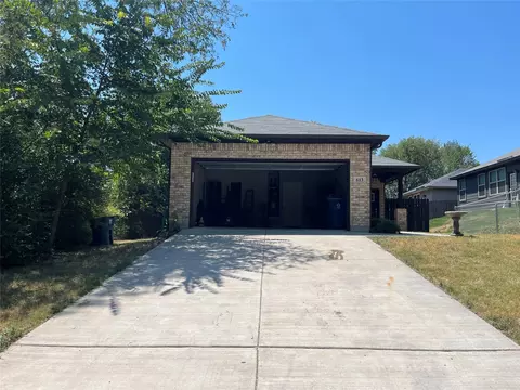 613 W Atchley Ave, Alvarado, TX 76009