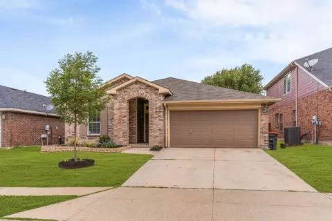 306 Niagara Falls Dr, Anna, TX 75409