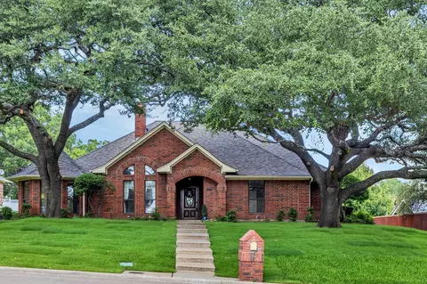 1675 Shores, Rockwall, TX 75087