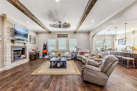 Living - 8711 State Highway 11 E, Commerce, TX 75428 photo 1 of 1