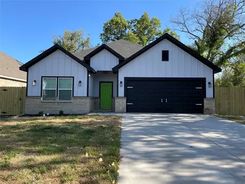 4804 Fitzhugh Ave, Fort Worth, TX 76105