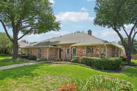 2608 Timberleaf Dr, Carrollton, TX 75006