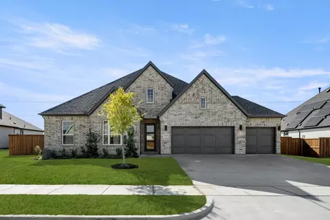 2203 Steed Run Dr, Mansfield, TX 76063