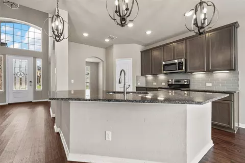 Entry Way - 10245 Driskill Dr, Waco, TX 76708 photo 3 of 3