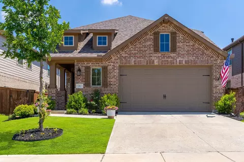 3512 Sweet Grass Dr, Aubrey, TX 76227
