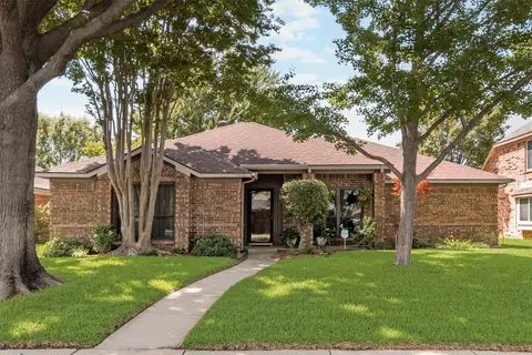 3009 Sierra Dr, Carrollton, TX 75007