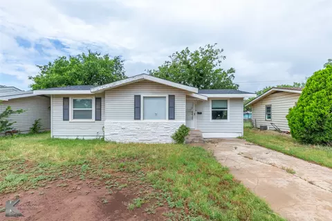 1218 S San Jose Dr, Abilene, TX 79605