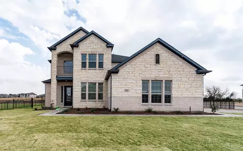 104 Deep Water Ct, Heath, TX 75126