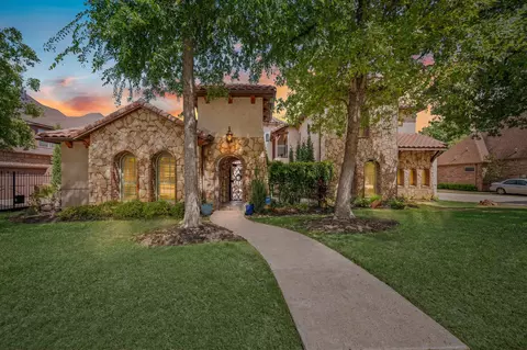 609 Deerwood Ln, Keller, TX 76248