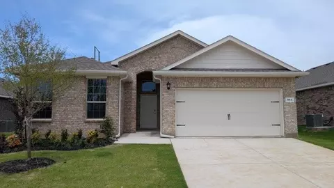 953 Traction Trl, Cleburne, TX 76031