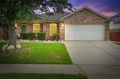 1248 Mountain Air Trl, Fort Worth, TX 76131