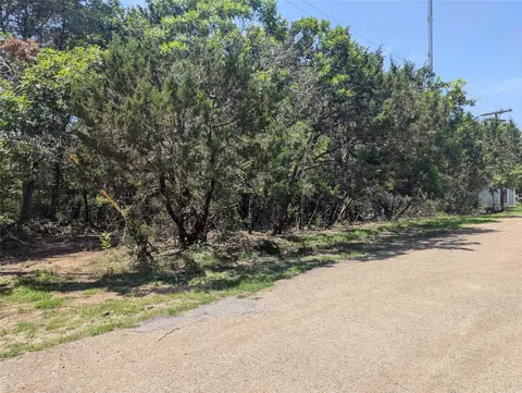 1309 Plateau St, Cedar Hill, TX 75104