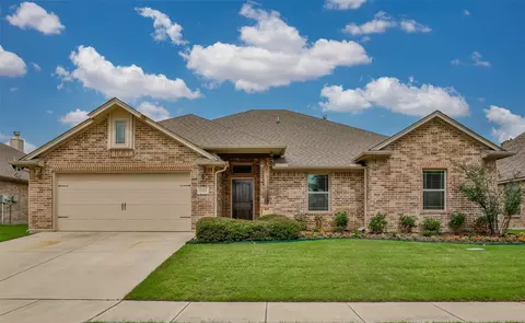 103 Loving Trl, Justin, TX 76247