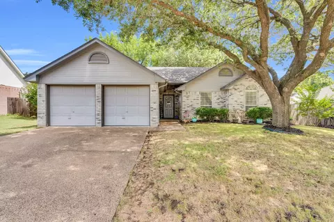 7 Atlantic Ave, Midlothian, TX 76065