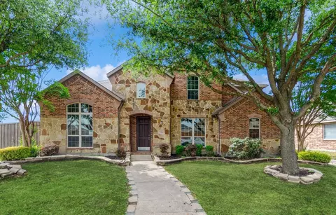 7310 Waterbury Dr, Rowlett, TX 75089