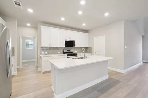 342 Iris Rd, Lavon, TX 75166