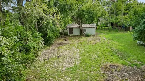 706 Spruce St, Teague, TX 75860