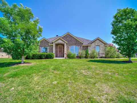 1726 Rockview Dr, Granbury, TX 76049
