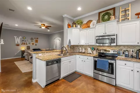 181 Bent Tree Loop, Haughton, LA 71037 photo 9
