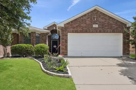 2324 Spruce Springs Way, Fort Worth, TX 76177