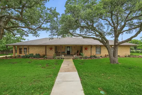 1615 Lopo Rd, Flower Mound, TX 75028