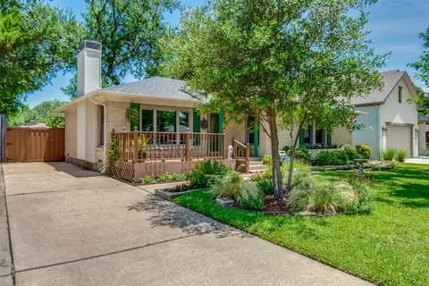 448 Parkhurst Dr, Dallas, TX 75218