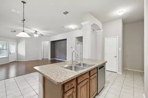 1017 Lake Hollow Dr, Little Elm, TX 75068