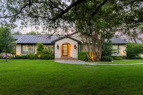 1450 N Buckner Blvd, Dallas, TX 75218
